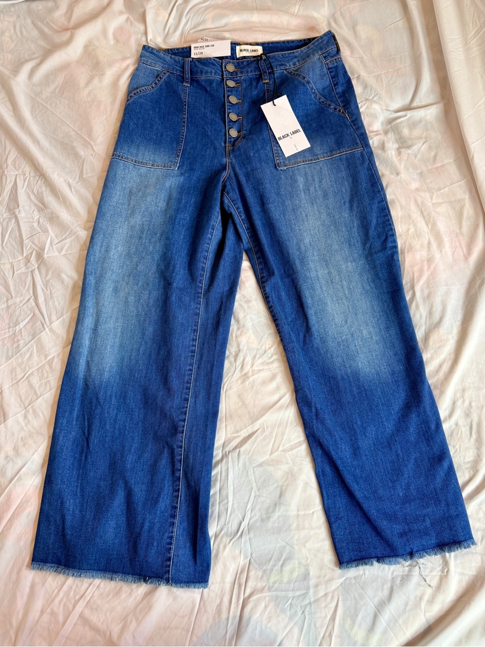 NWT Black Label by C’est Toi High Rise Wide Leg Jeans Size 11/29